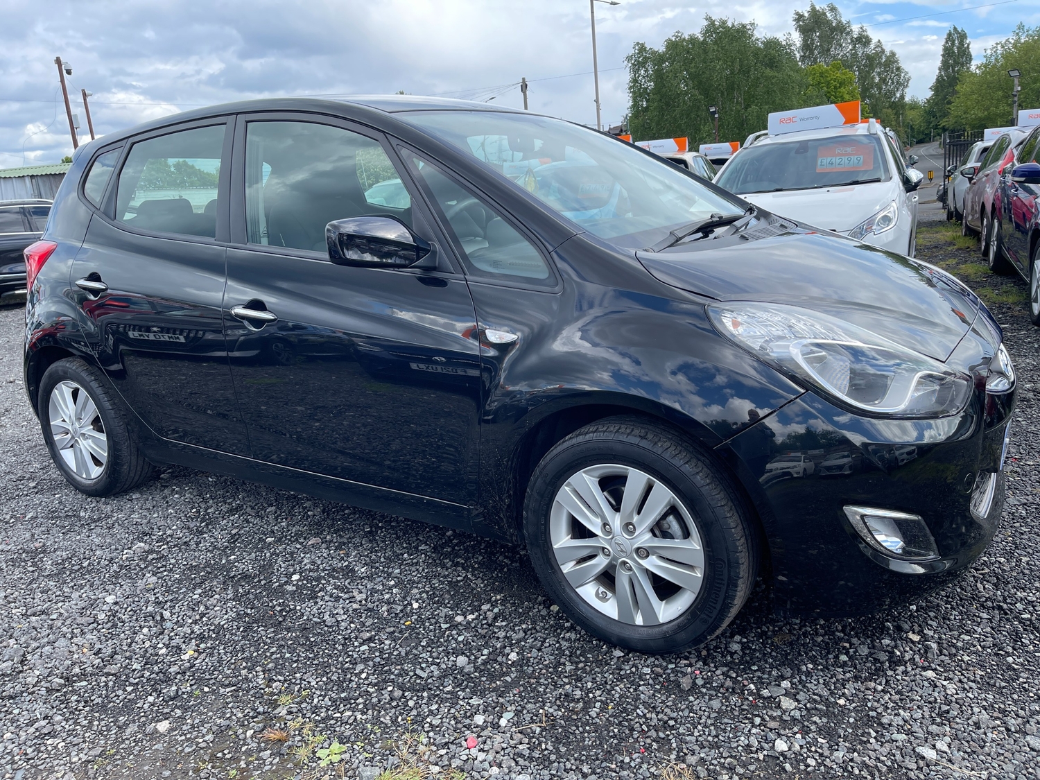 Hyundai ix20 2016 - Cars in Oldbury