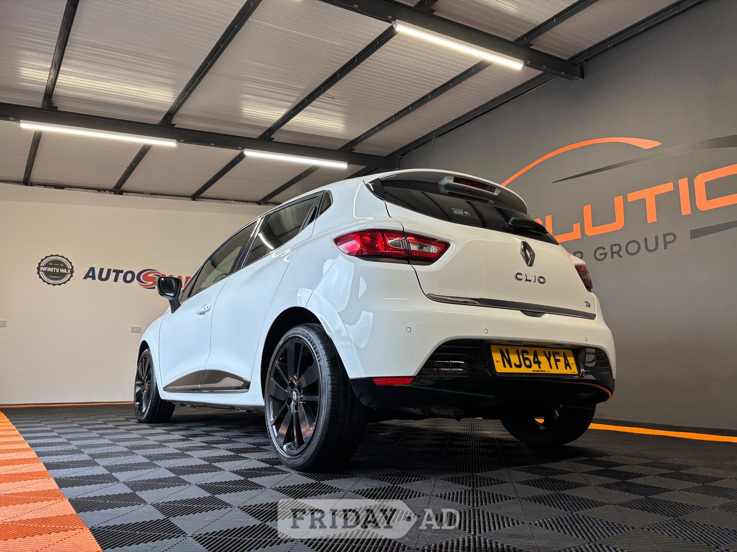 [ berth ]Renault Clio
