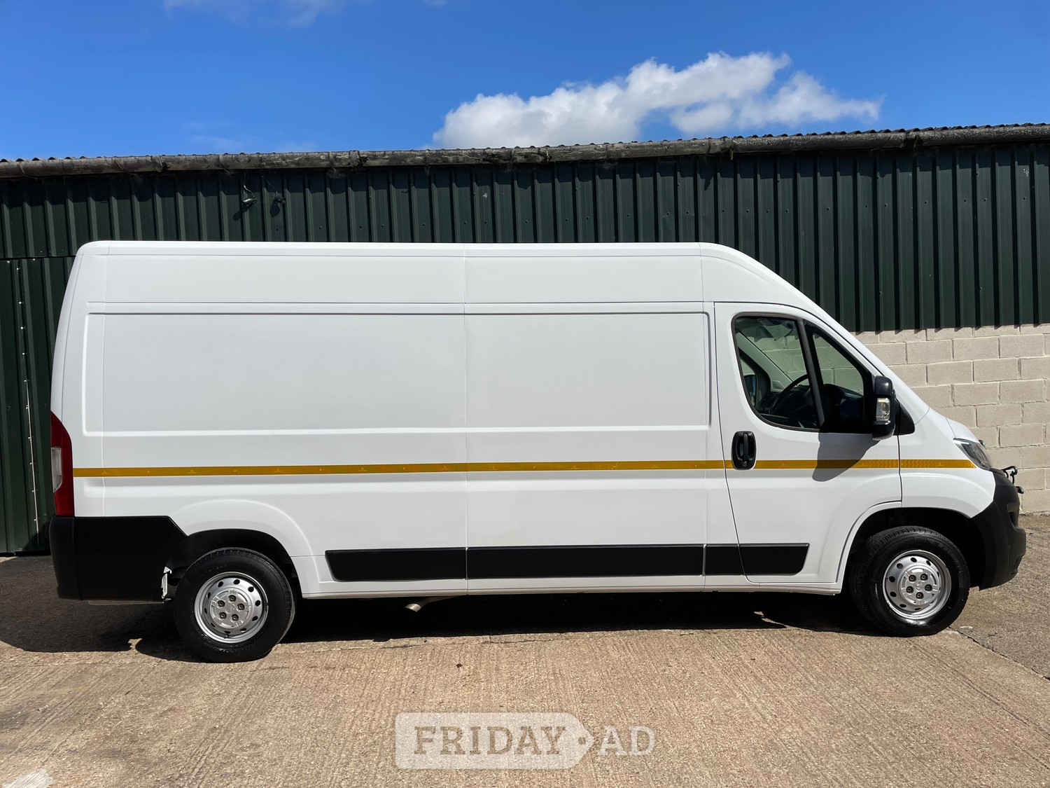 [ berth ]Vauxhall Movano