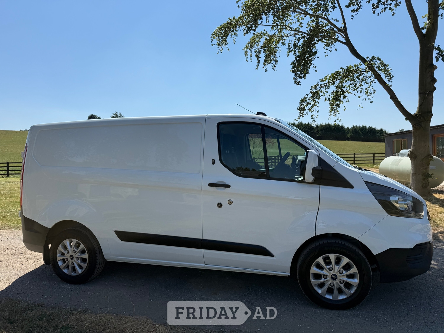 Ford Transit Custom 2022 - Vans & Commercial Vehicles