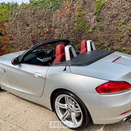 BMW Z4 2009 - Cars