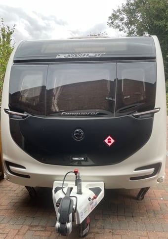 Swift Conqueror 560 2018