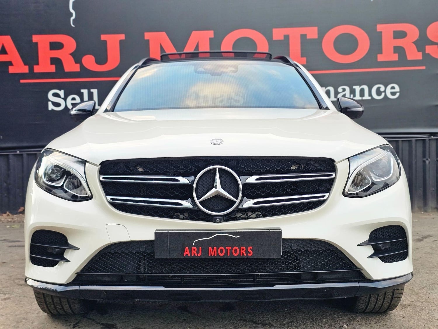 Mercedes-Benz GLC 2016 - Cars