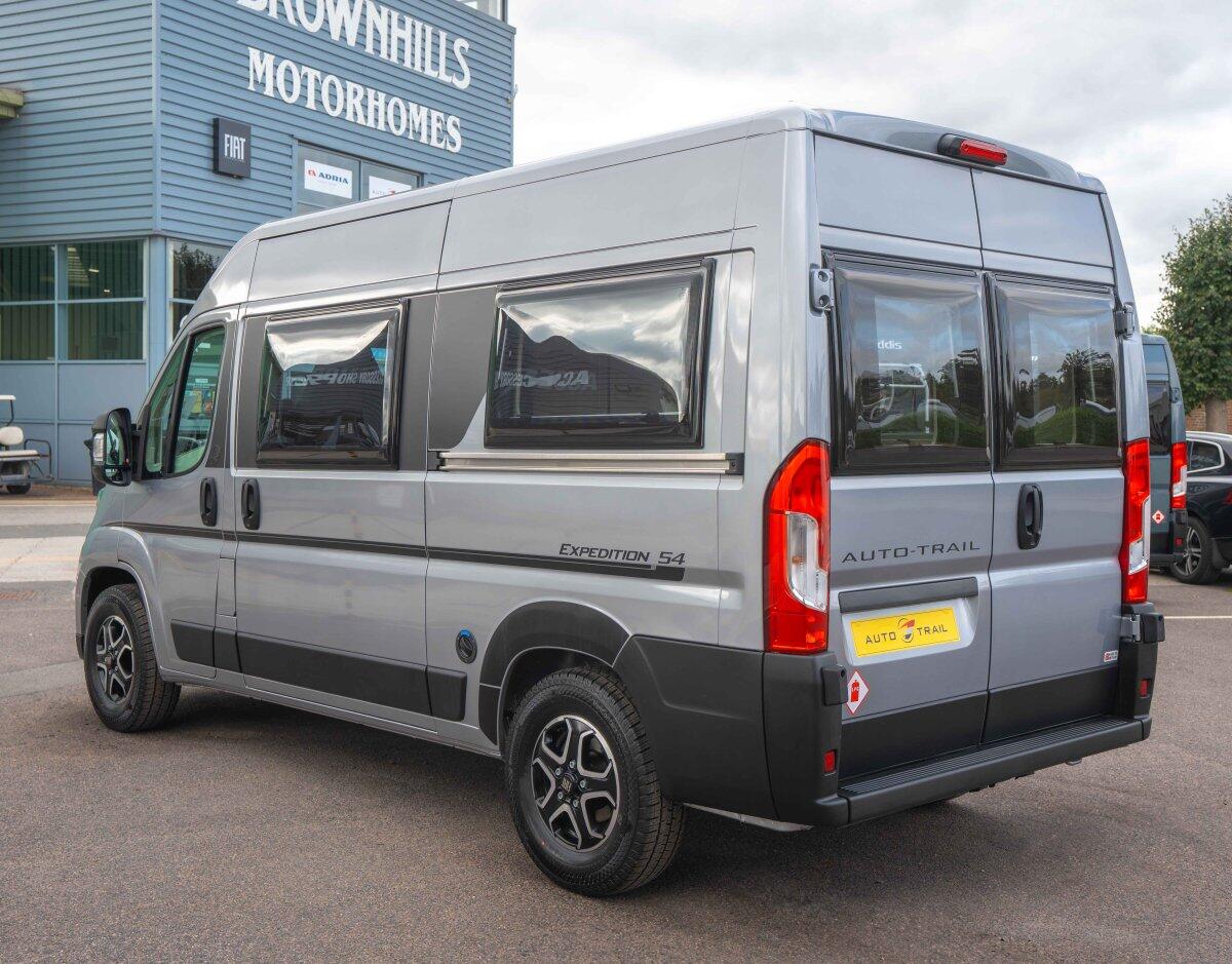 [2 berth ]Auto-Trail Expedition 54 140BHP Auto Fiat 140