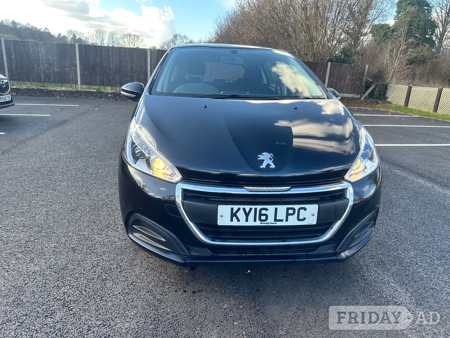 Peugeot 208 2016 - Cars