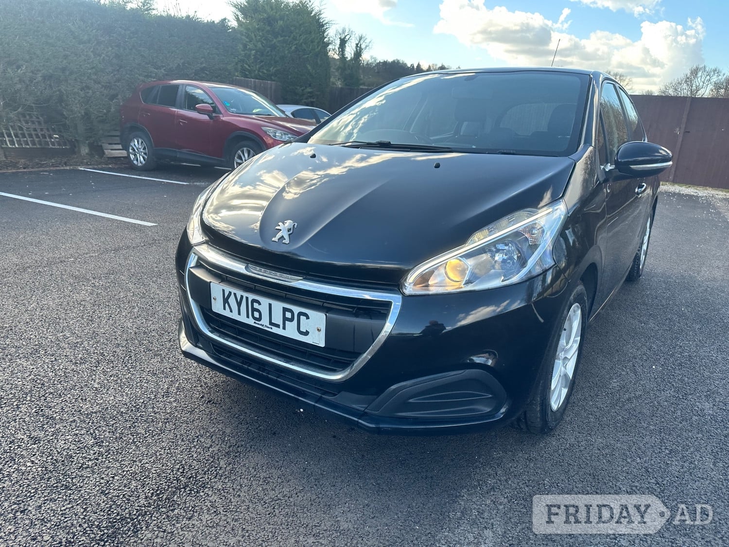 [ berth ]Peugeot 208