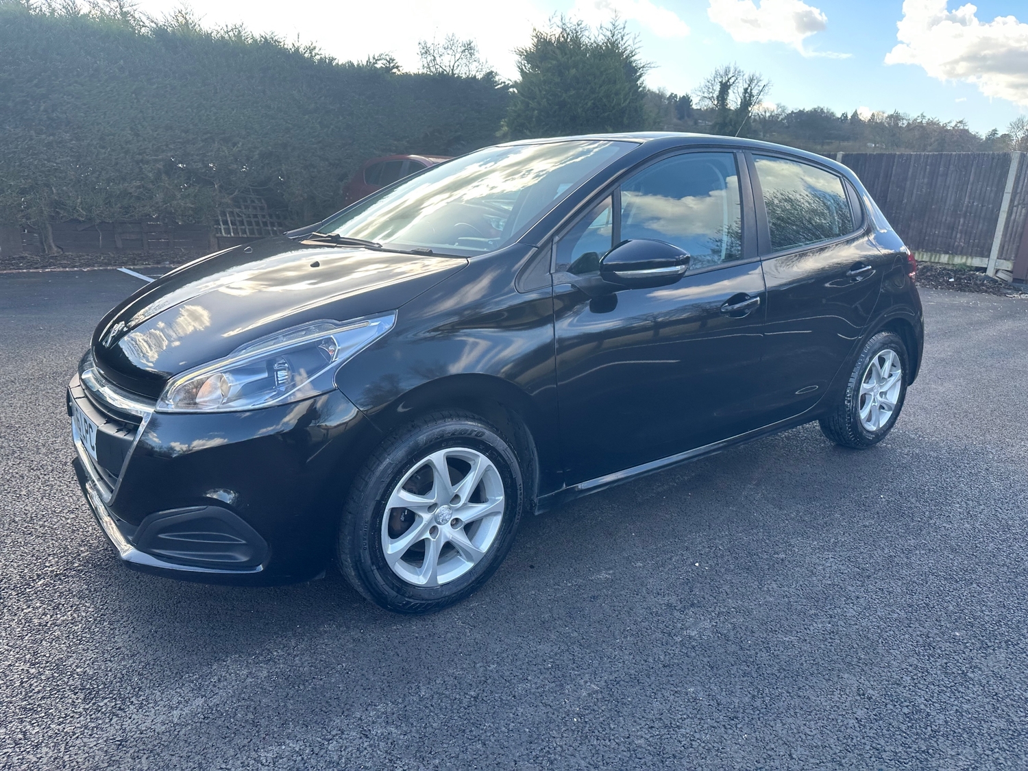Peugeot 208 Slough