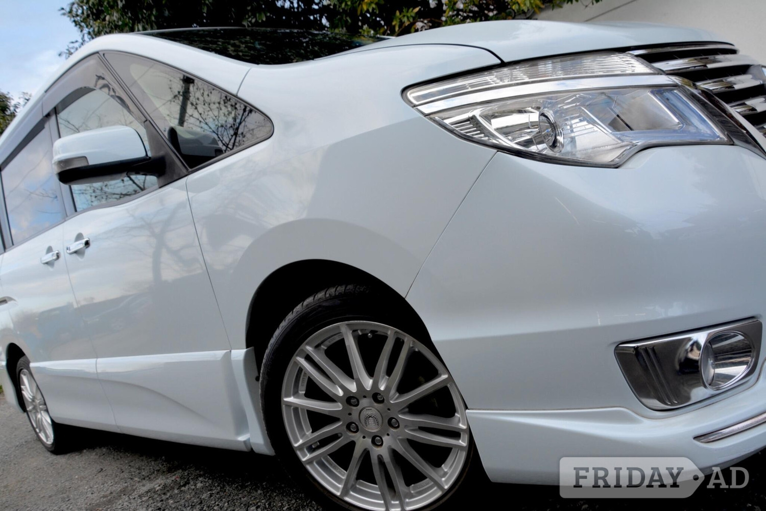Nissan Serena 2014 - Cars