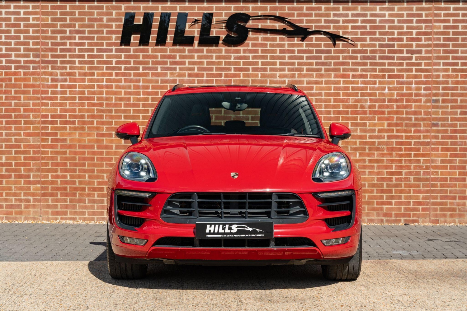 Porsche Macan Lymington