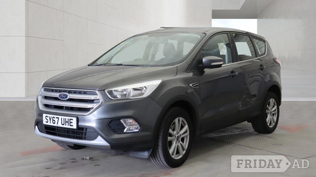 [ berth ]Ford Kuga