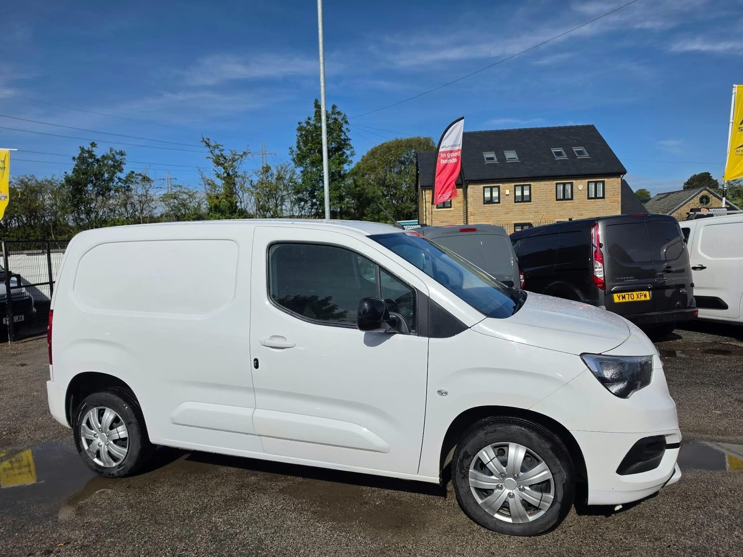 Vauxhall Combo 2024 - Vans & Commercial Vehicles in Manchester