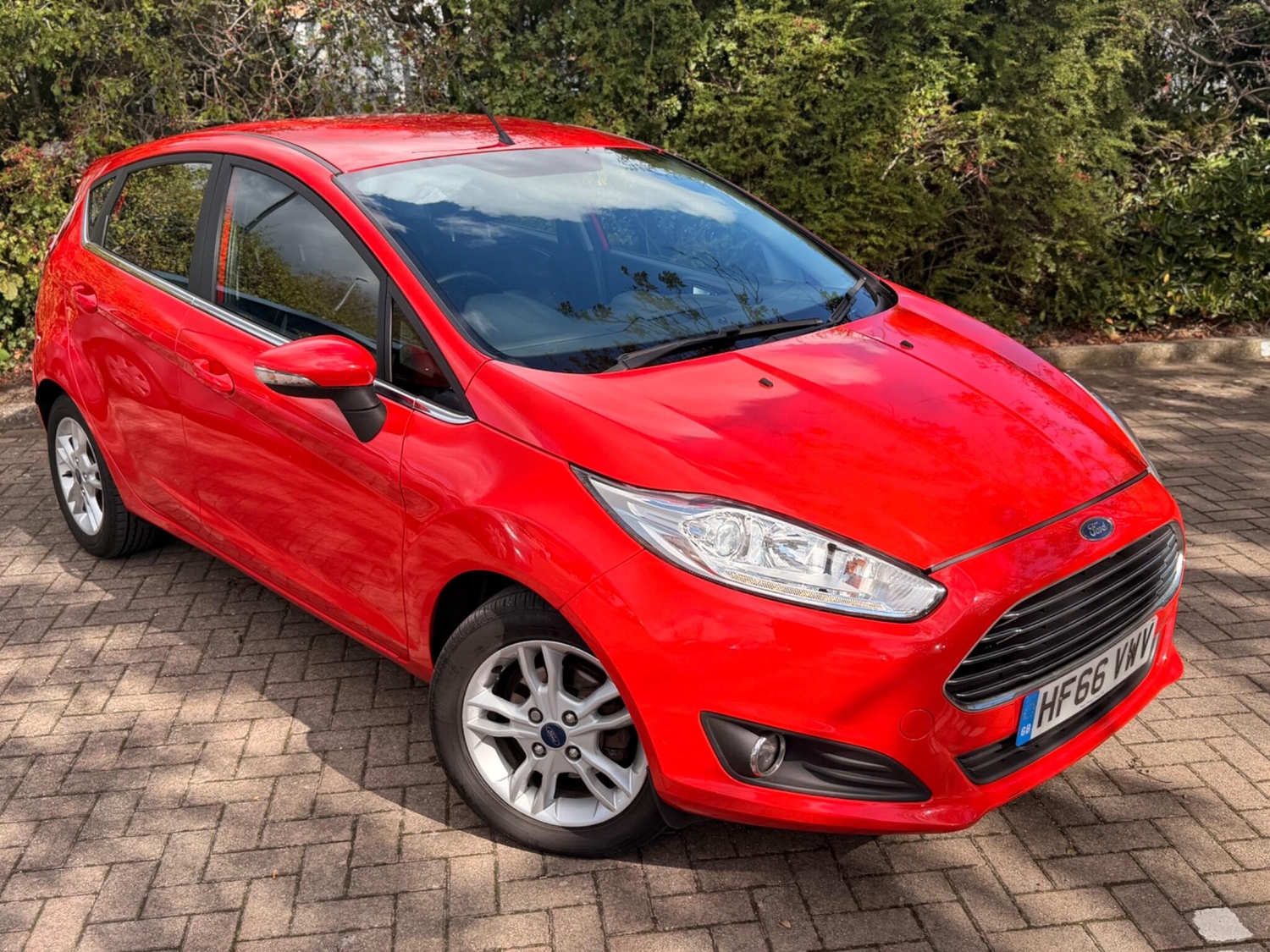 Ford Fiesta 2016 - Cars