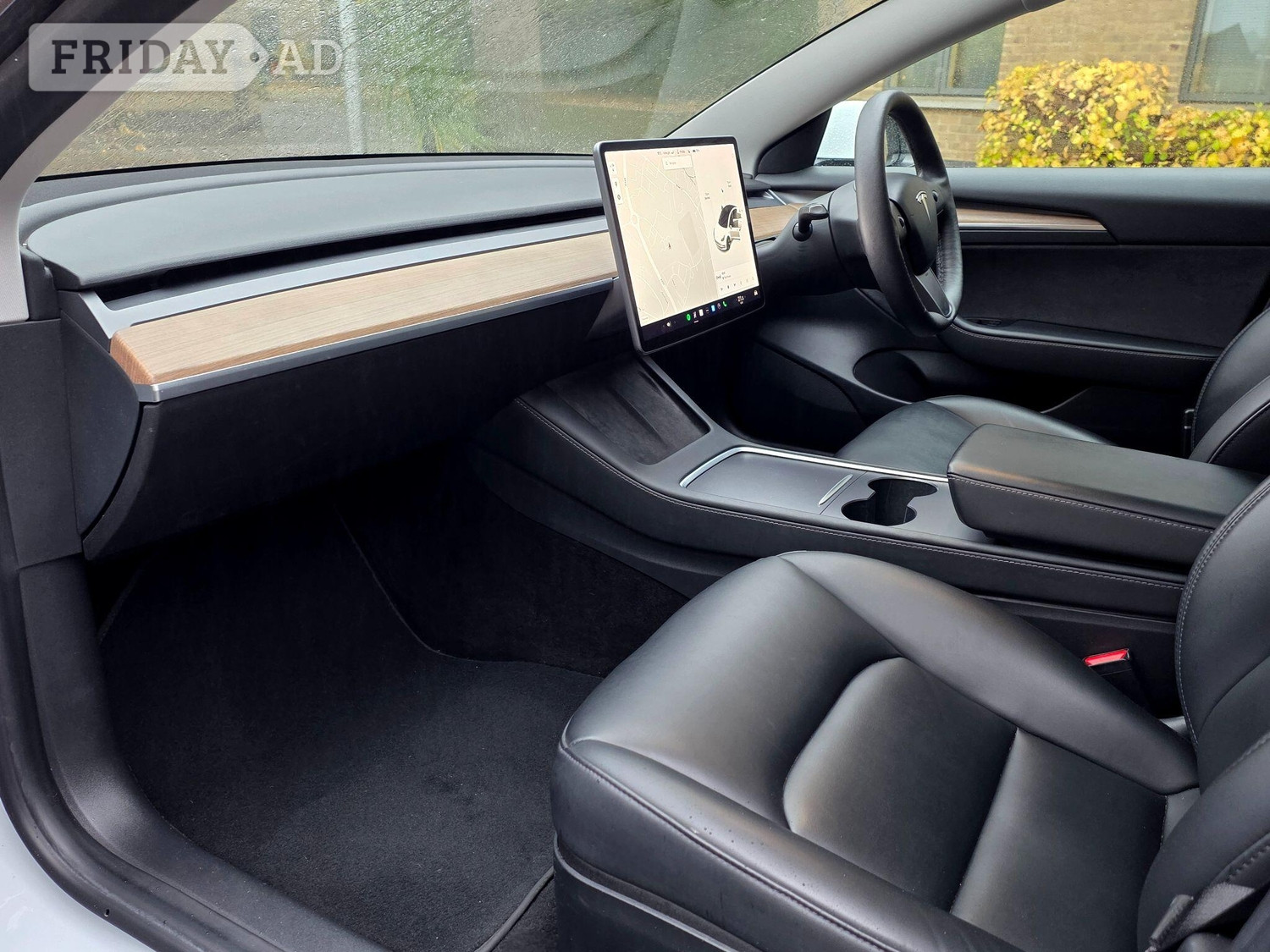 Tesla Model 3 2021 - Cars in Ashford