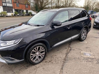 Mitsubishi Outlander 2016