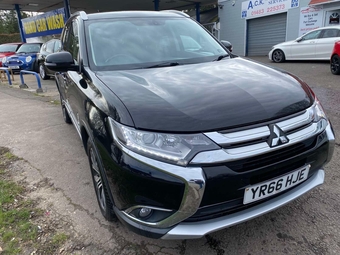 Mitsubishi Outlander 2016
