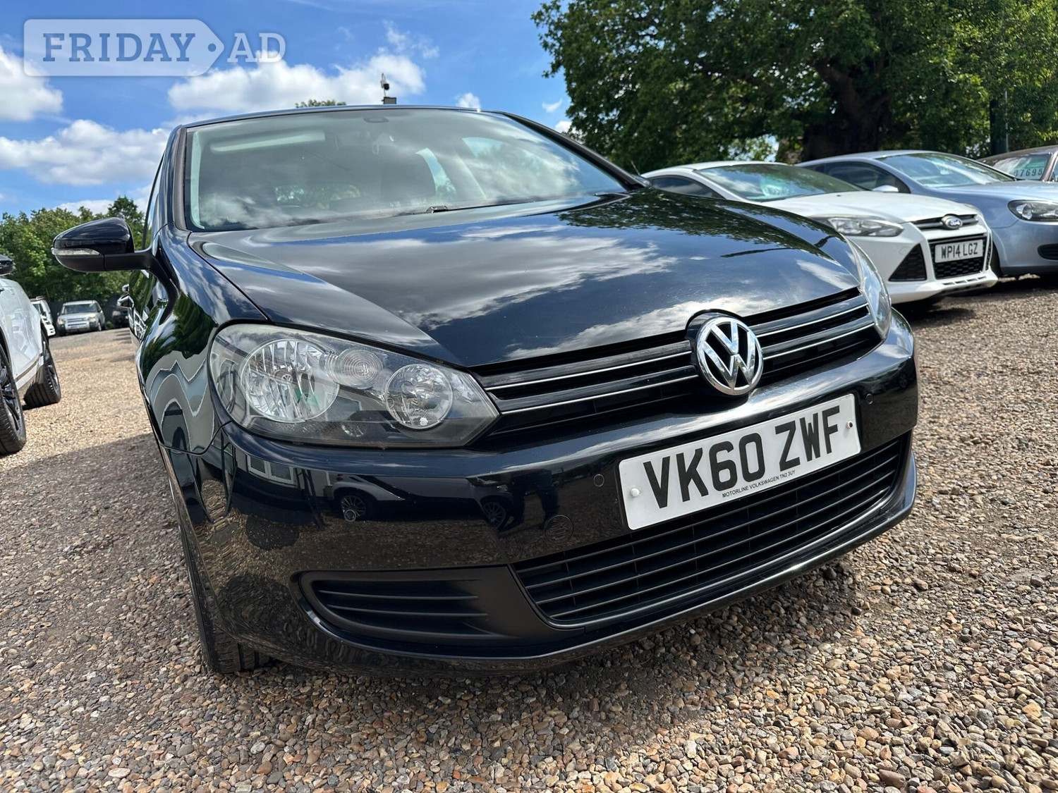 Volkswagen Golf 2010 - Cars