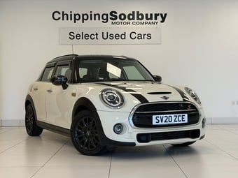 Mini Hatch 2020