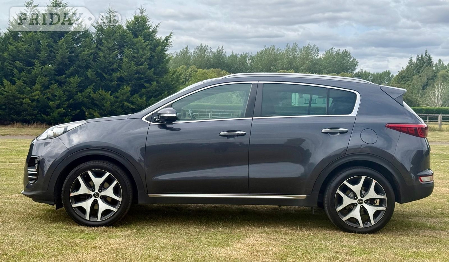 [ berth ]Kia Sportage