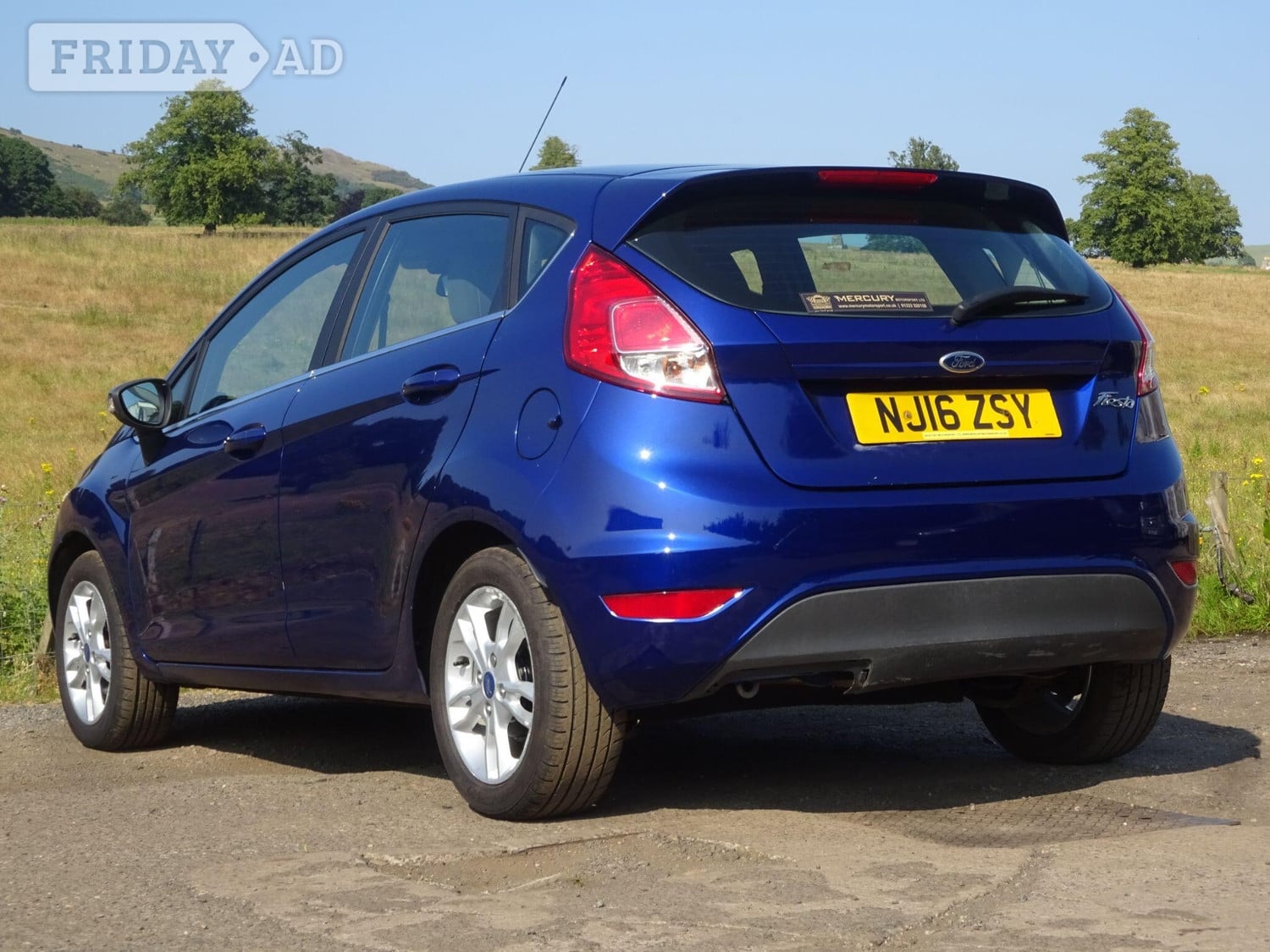 [ berth ]Ford Fiesta