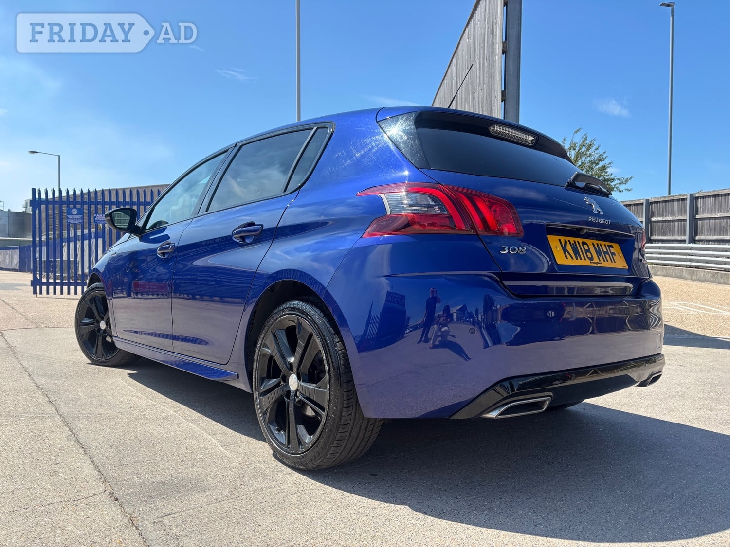 [ berth ]Peugeot 308
