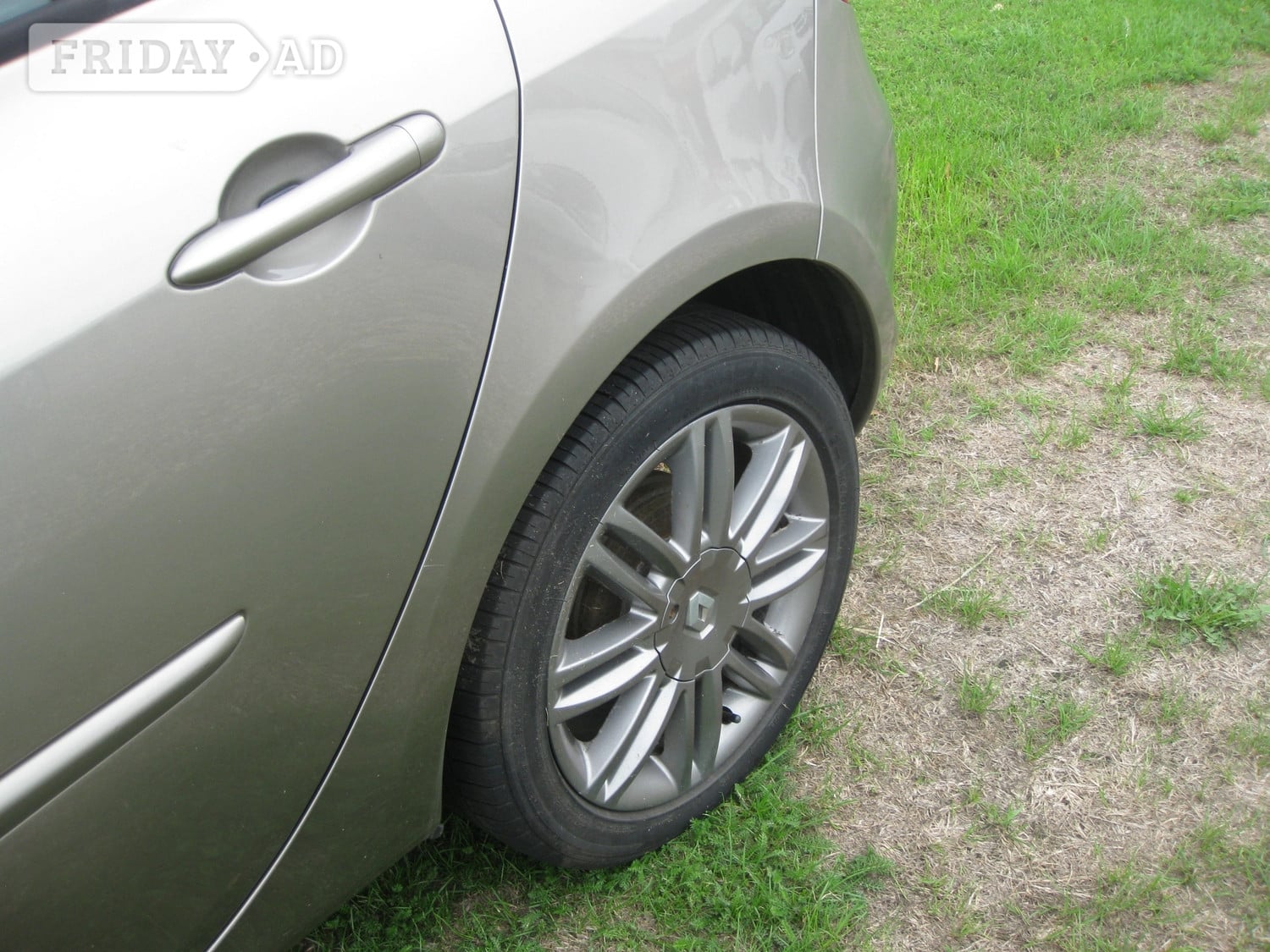 Renault Clio 2012 - Cars in Devizes