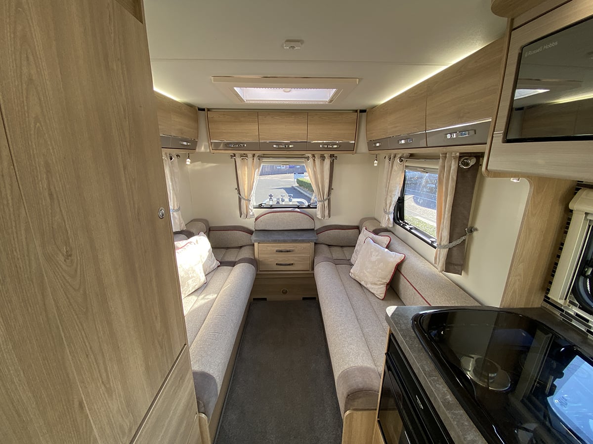 Elddis Majestic 120 2020 for sale - Motorhomes & Caravans in Newark