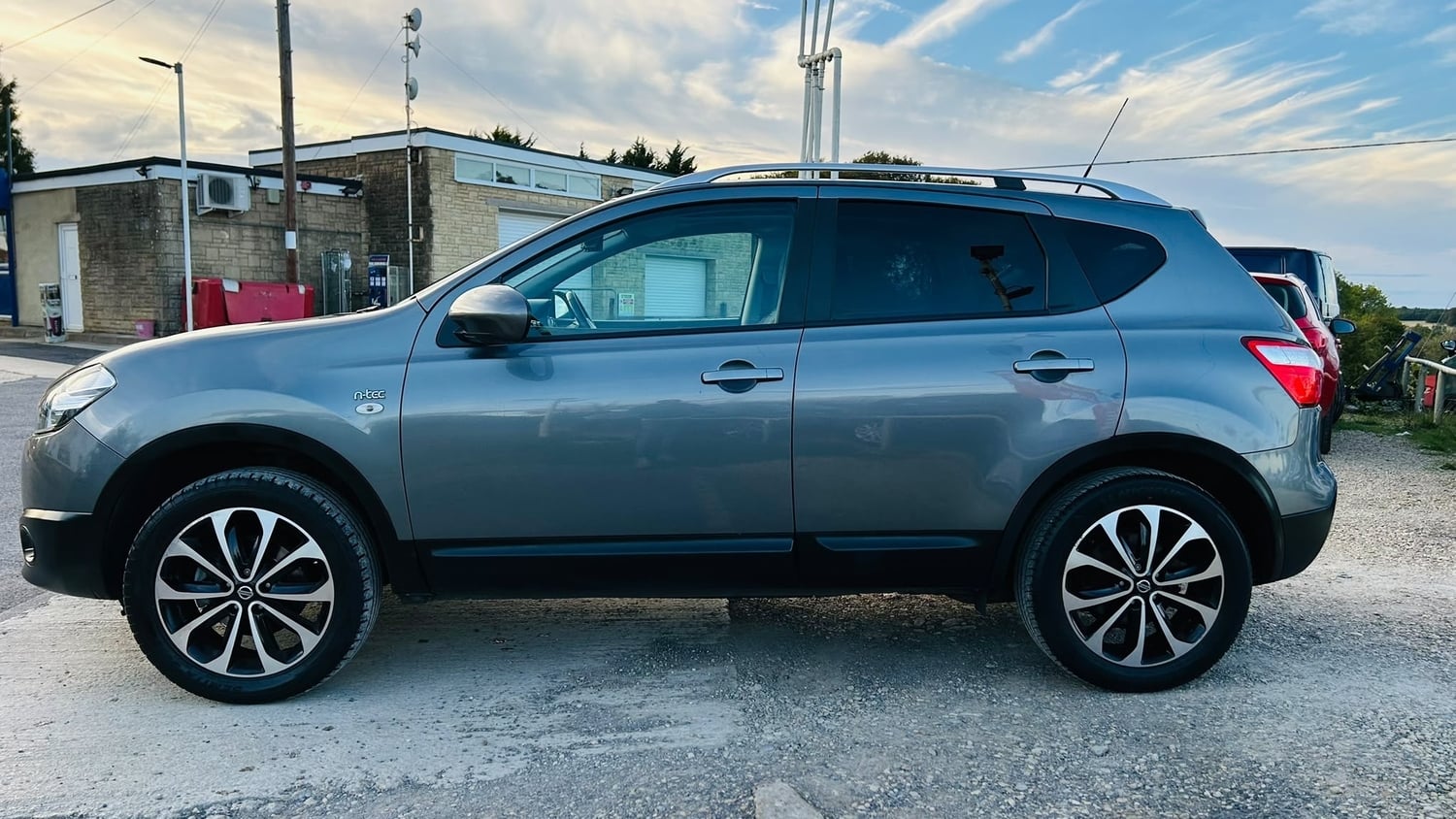 Nissan Qashqai 2011 - Cars in Burford