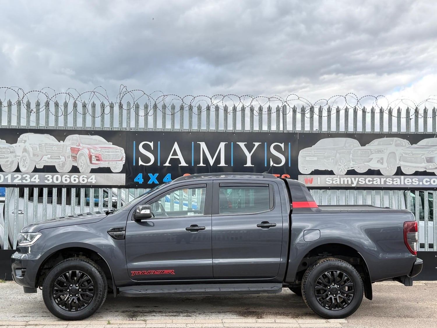 Ford Ranger 2021 - Vans & Commercial Vehicles in Bedford