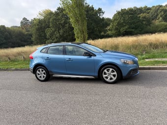 Volvo V40 Cross Country 2014