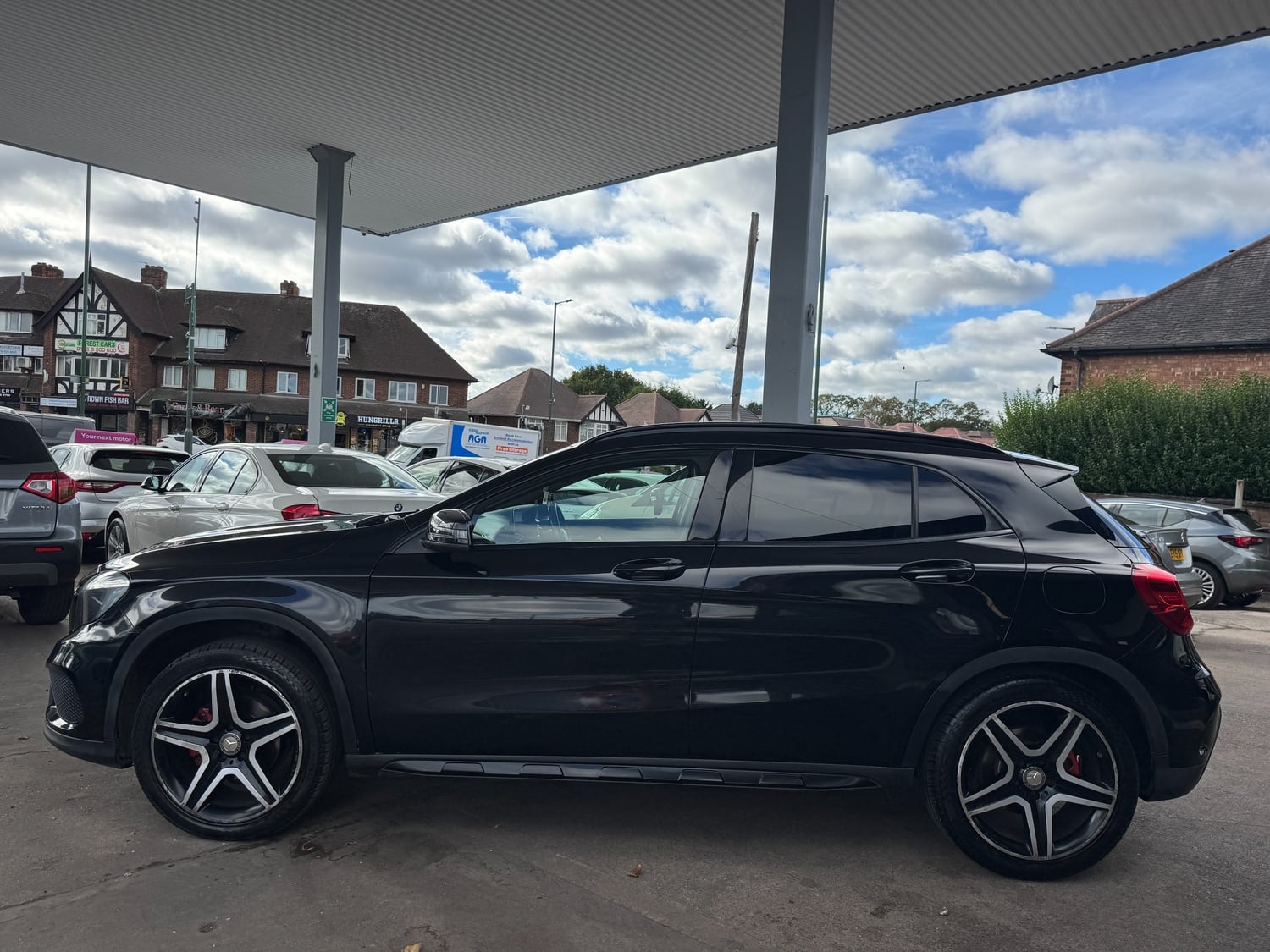 Mercedes-Benz GLA 2015 - Cars