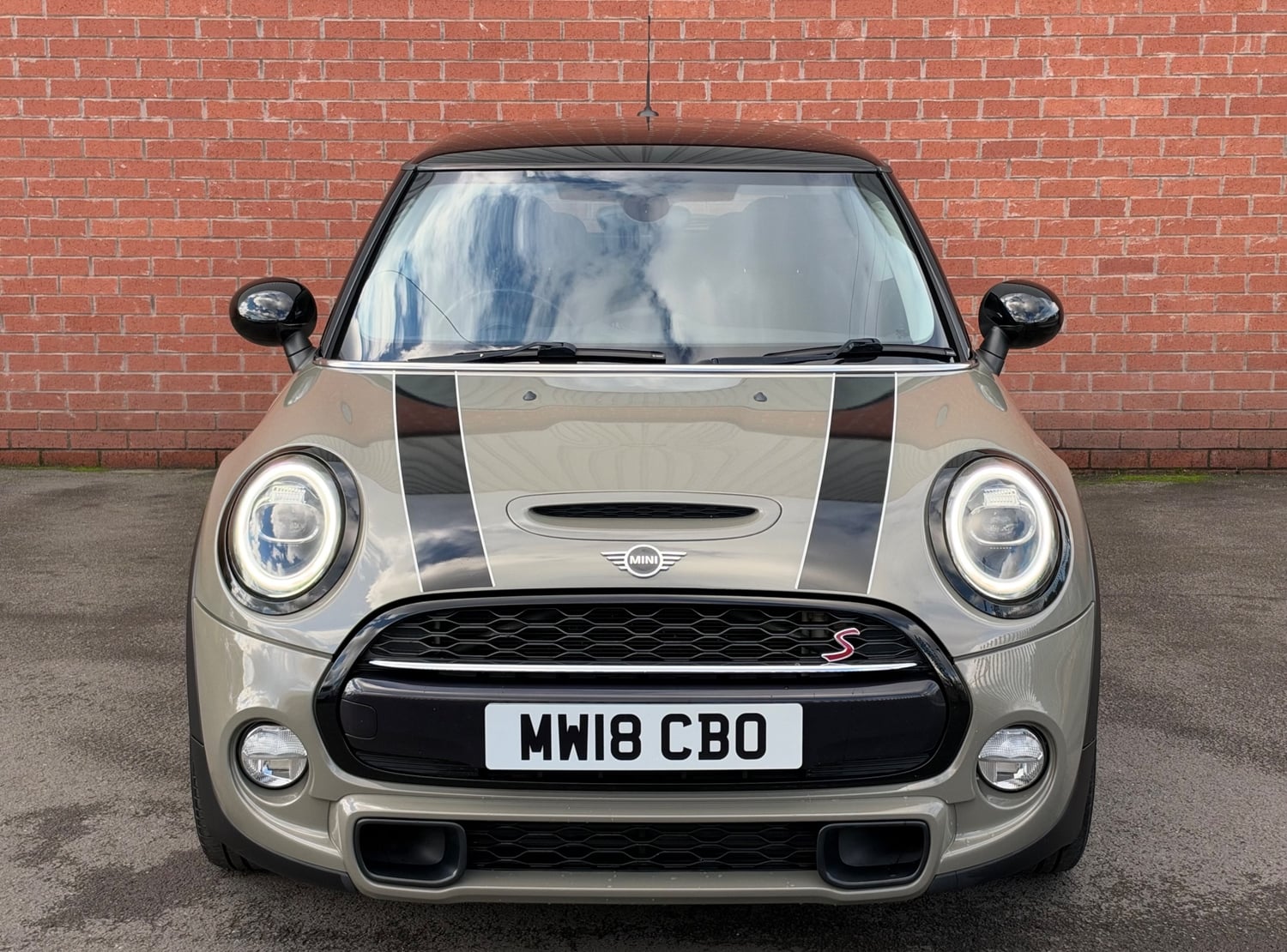 Mini Hatch 2018 - Cars in Doncaster
