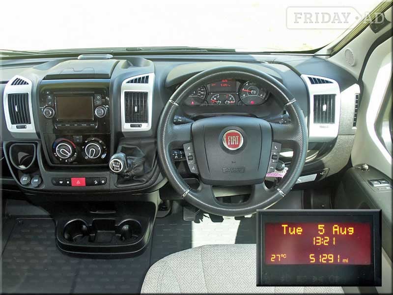 [ berth ]Auto-Trail Frontier Dakota