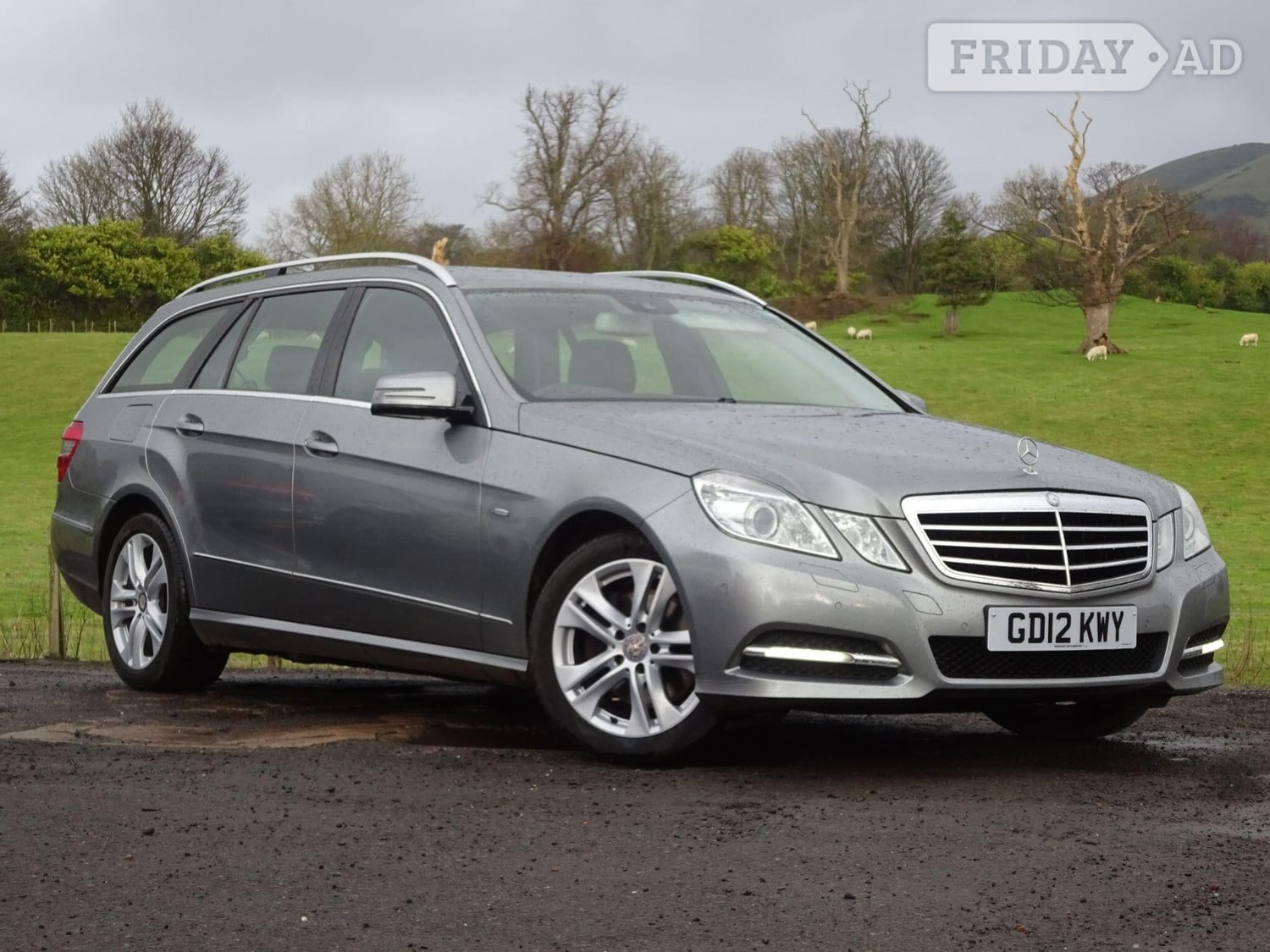 Mercedes-Benz E Class 2012 in Leven