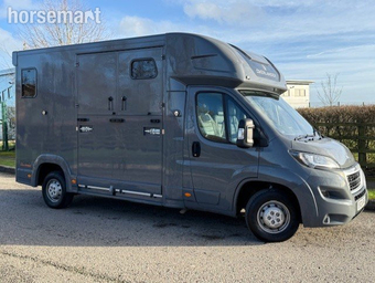 Overlander R240 Raceline Peugeot Horsebox