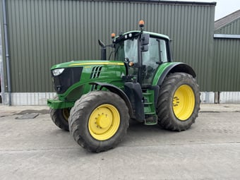 John Deere  (2018) Tractor