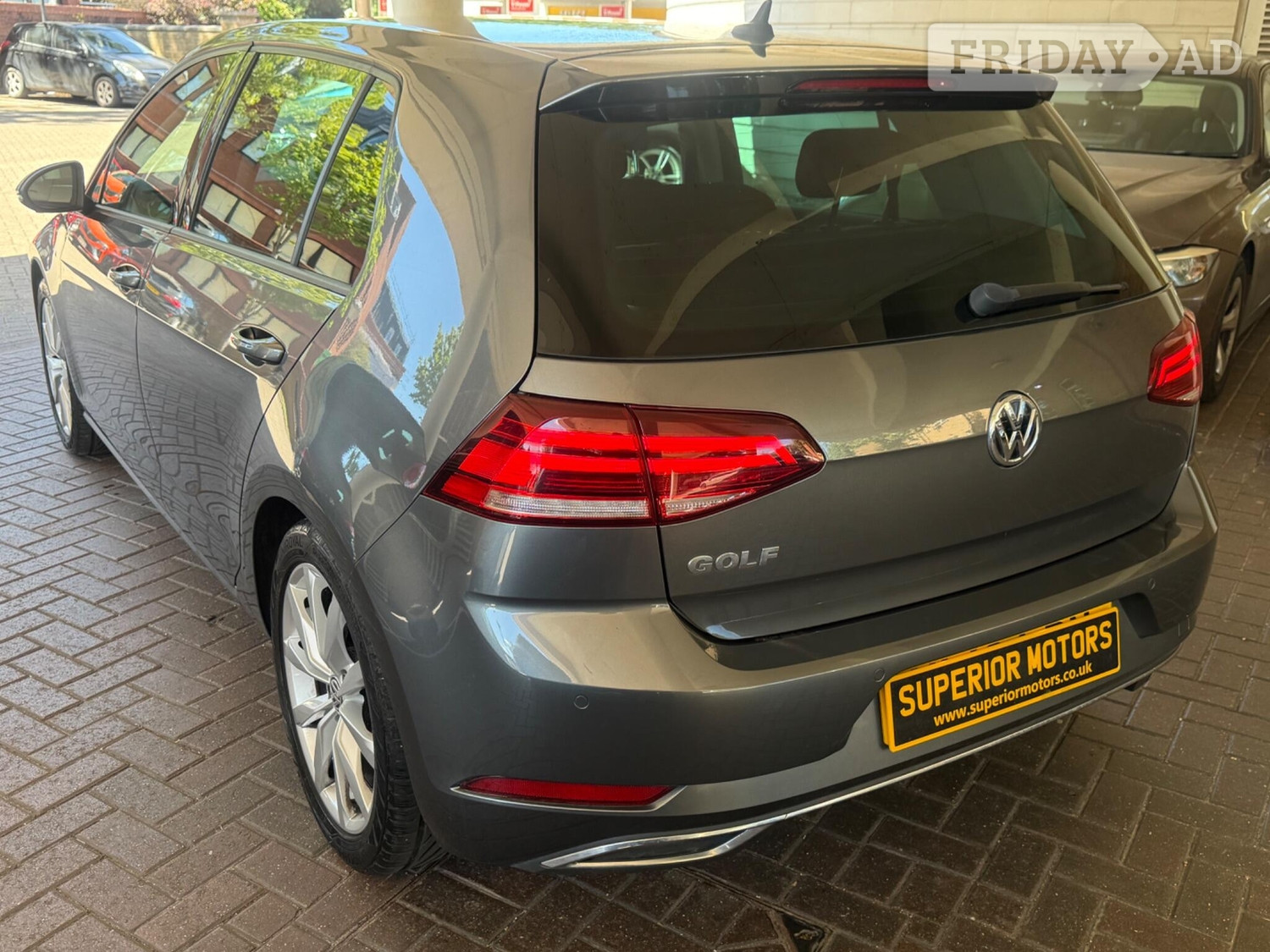 Volkswagen Golf 2019 - Cars in Staines