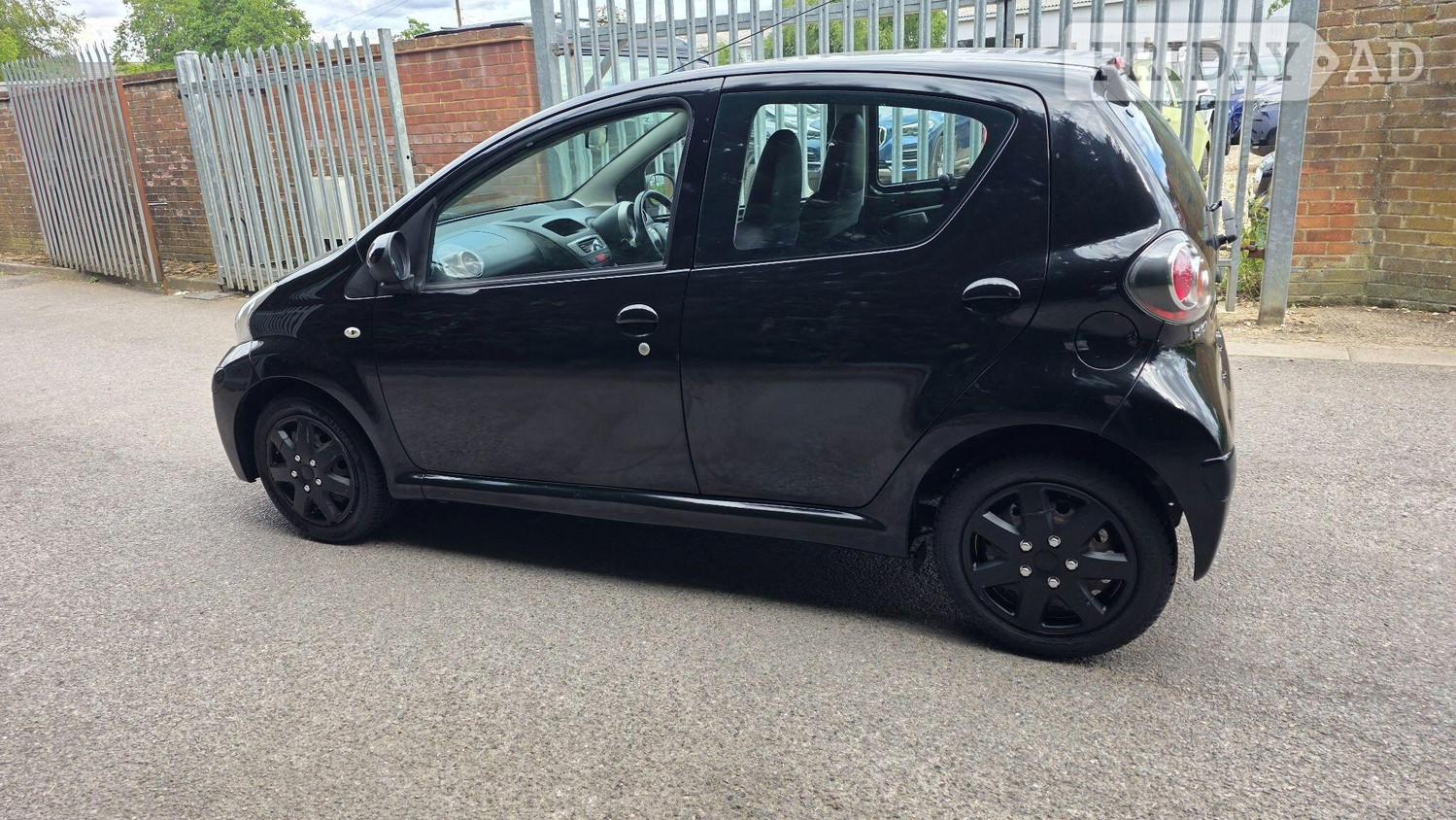 Toyota Aygo 2013 - Cars