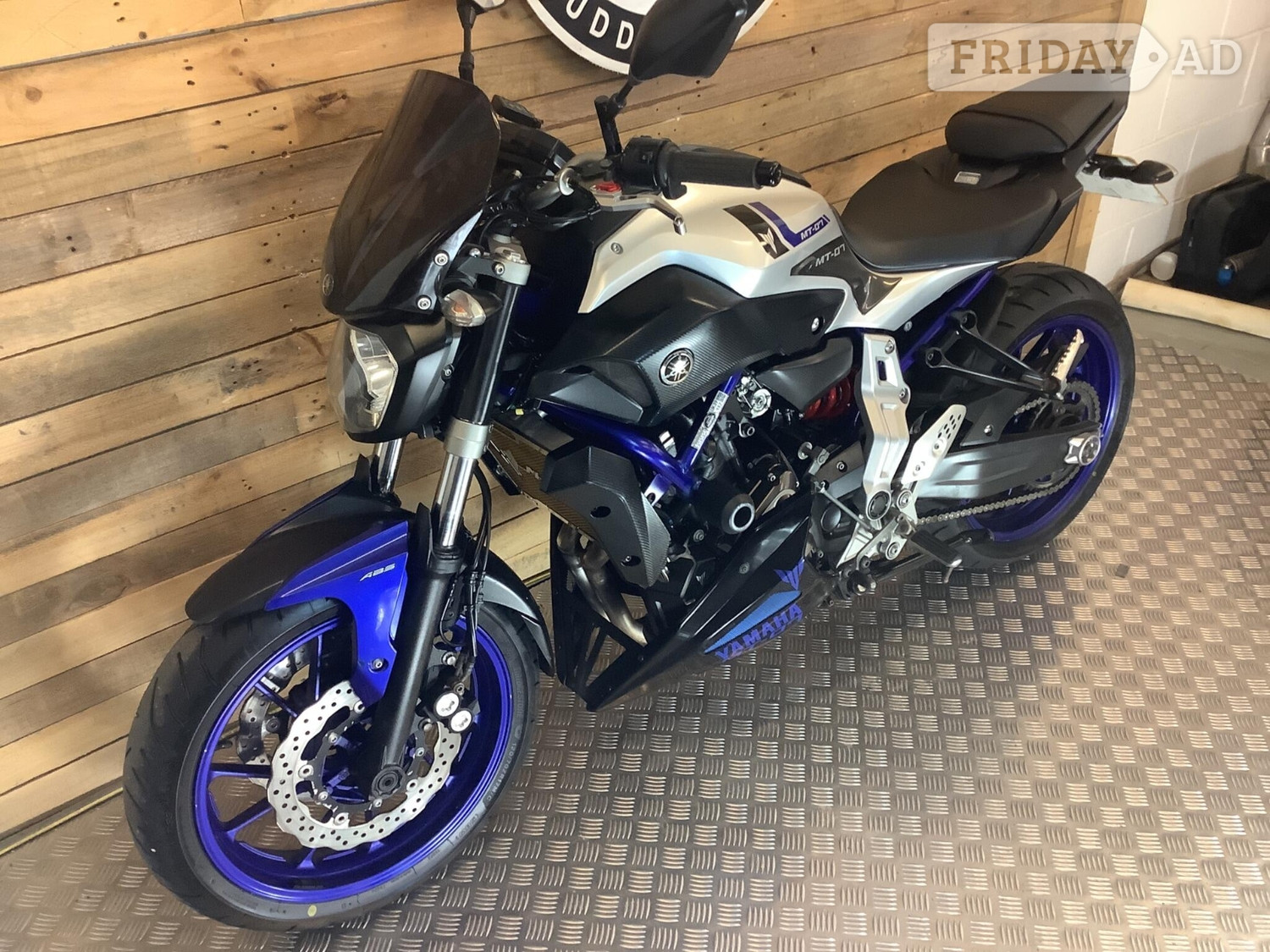 [ berth ]Yamaha MT