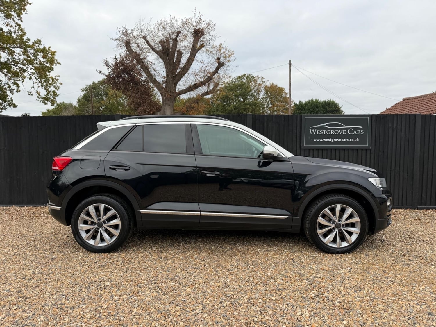 Volkswagen T-Roc Addlestone