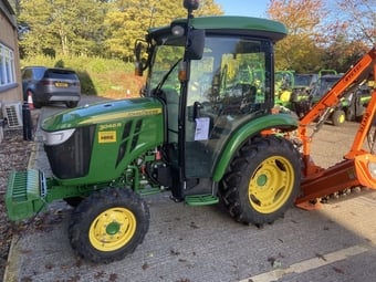 John Deere 3046R (2023) Tractor