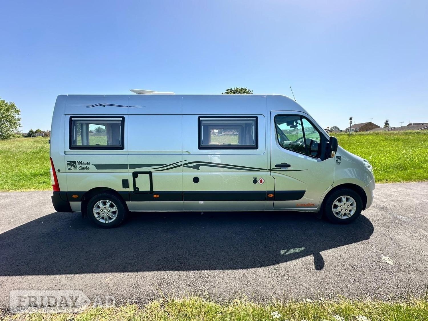 Devon Monte Carlo 2013 for sale - Motorhomes & Caravans in Bridgend