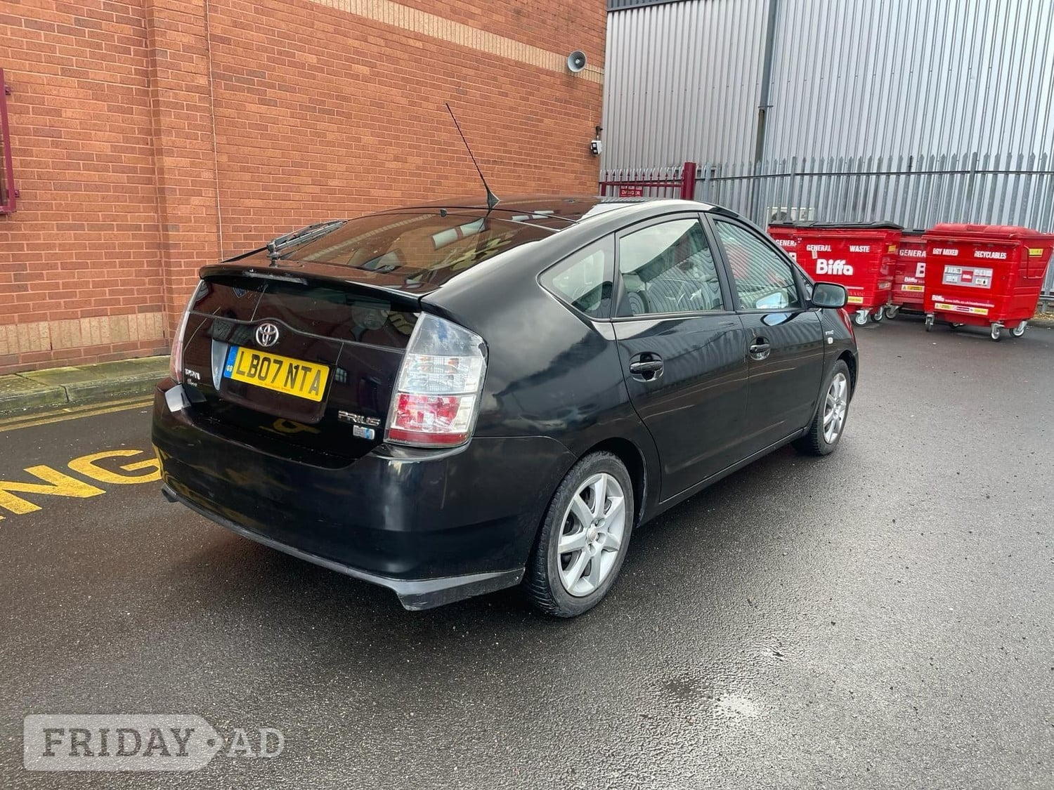 [ berth ]Toyota Prius