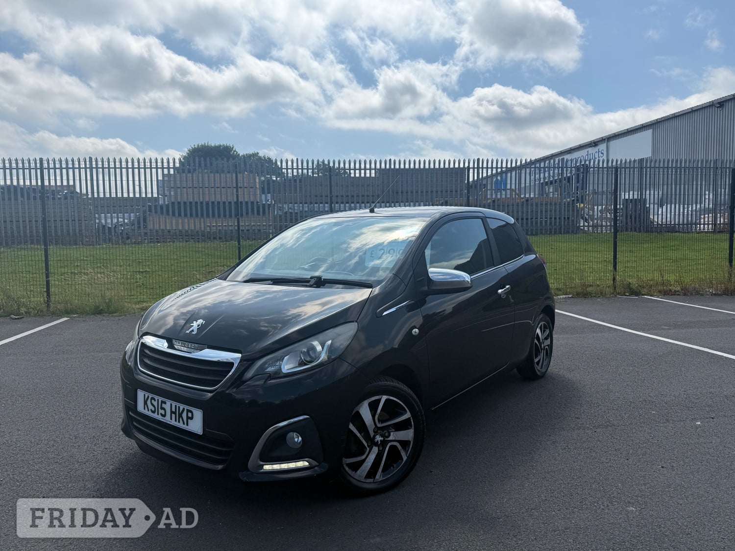 Peugeot 108 2015 in Livingston