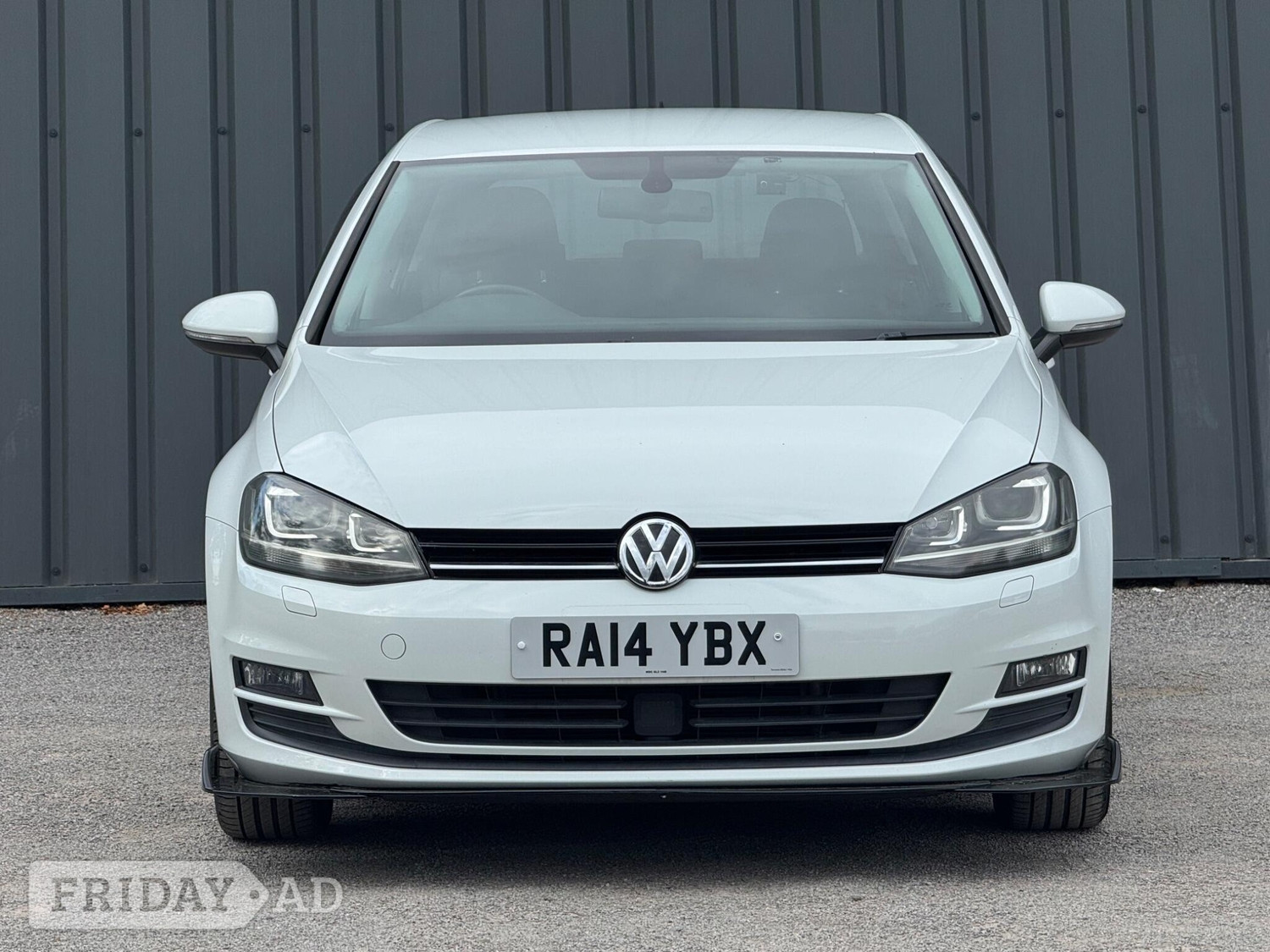 Volkswagen Golf 2014 - Cars