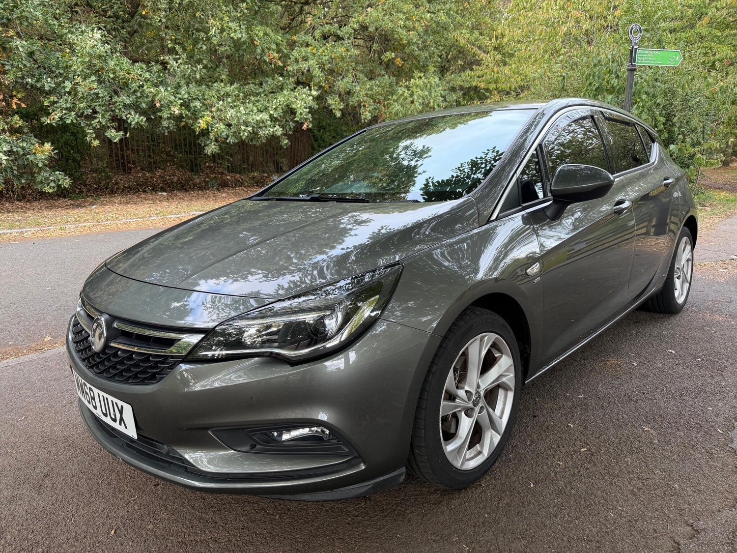 [ berth ]Vauxhall Astra