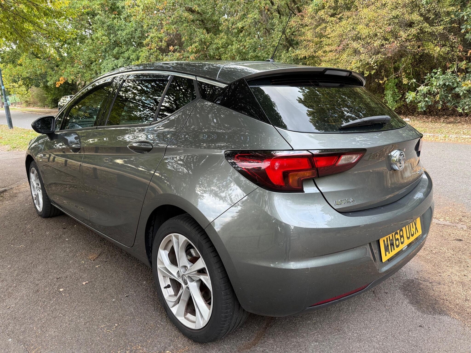 Vauxhall Astra 2018 - Cars