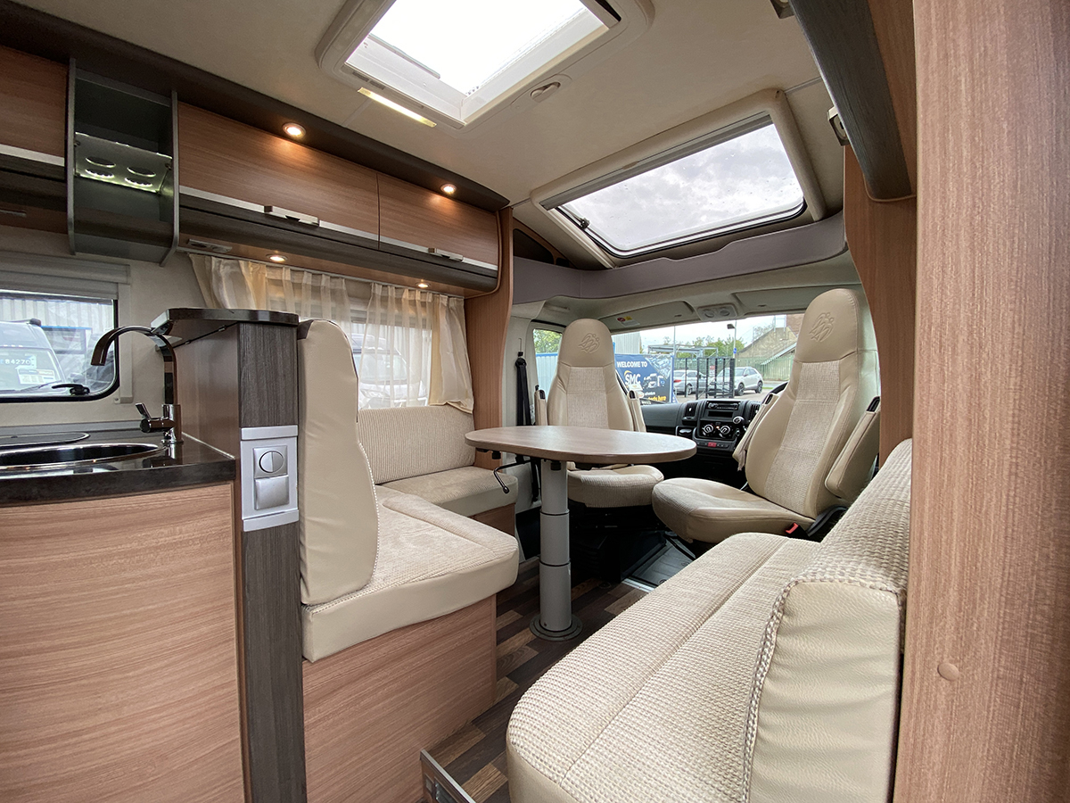 Knaus Sky TI 650 MF 2015 for sale - Motorhomes & Caravans in Newark