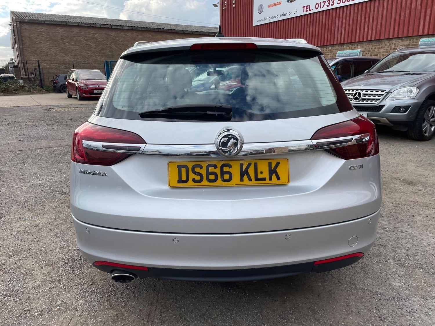Vauxhall Insignia 2016 - Cars in Peterborough