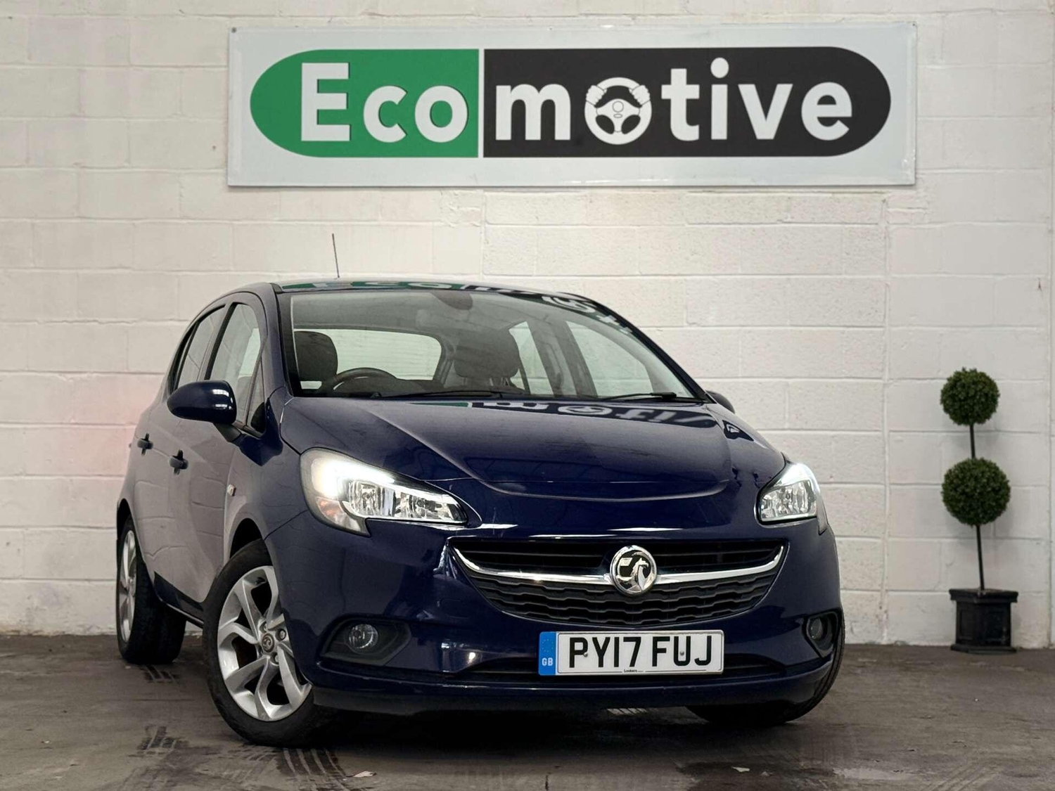 Vauxhall Corsa 2017 in Uxbridge