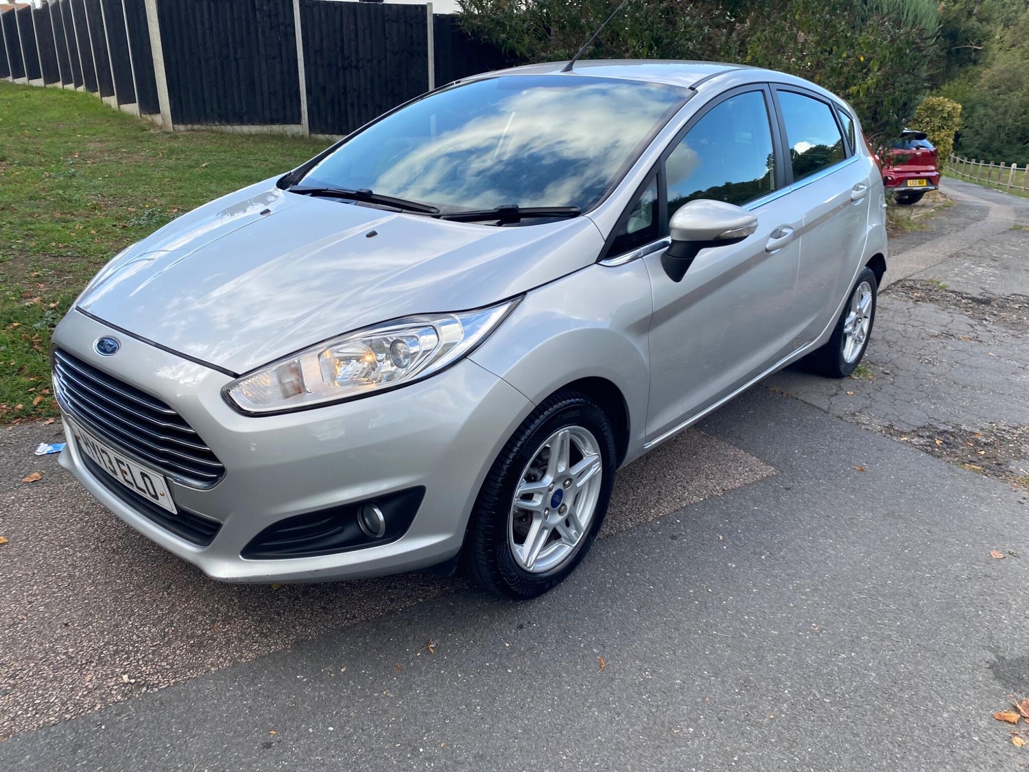 [ berth ]Ford Fiesta